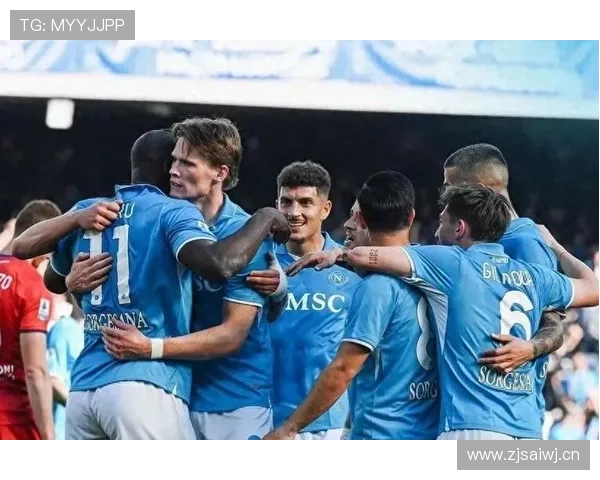 那不勒斯俱乐部运营争议升级，引援与战术分歧已对赛季表现形成制约。